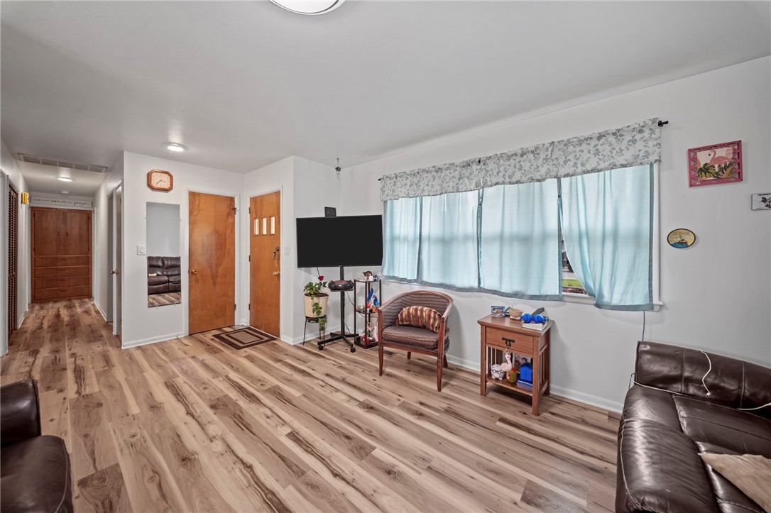 Dandys 2nd - Residential
