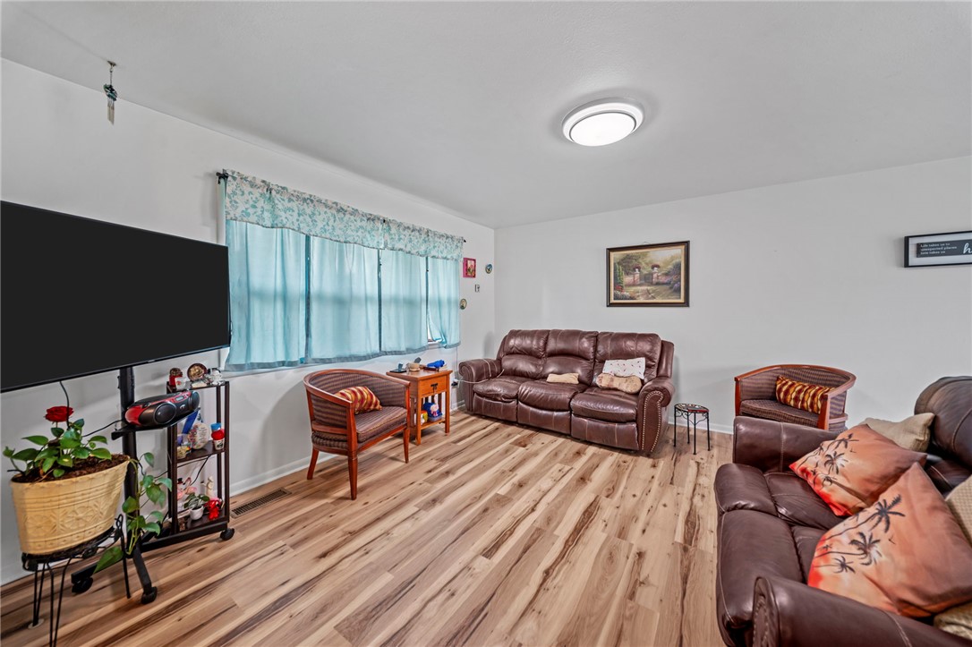 Dandys 2nd - Residential