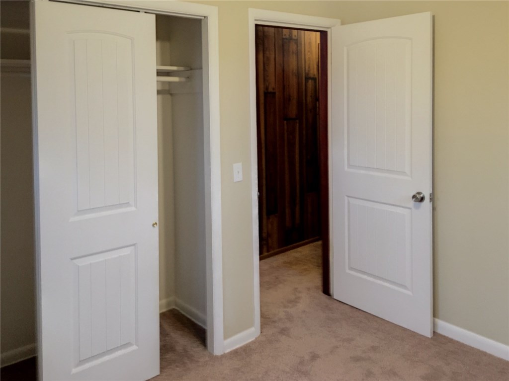 Springdale Outlots - Residential Lease