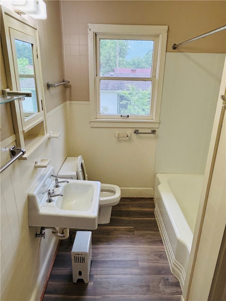 Evans - Residential Lease
