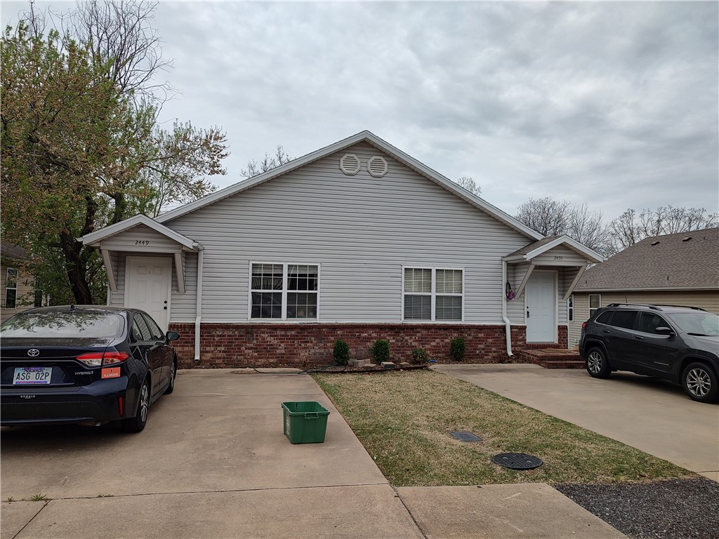 Well maintained duplex in great location. 3 Bedroom 2 bath on each side. Units have been remodeled in the last few years. New cabinets, flooring, paint, trim, door, etc. Units are occupied. Please do not disturb tenants. No showings until under contract. Broker is related to the owners.