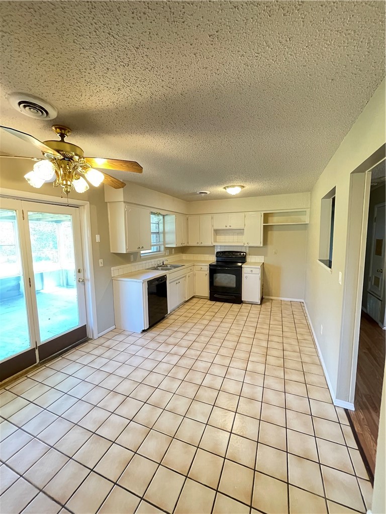 White Hills Add Ii - Residential Lease