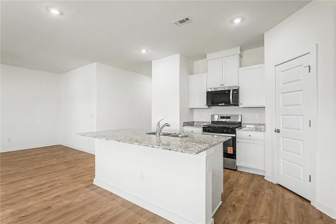 West Wind, Phase 1 - Residential Lease