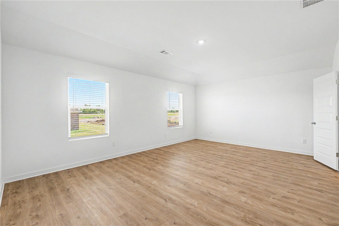 West Wind, Phase 1 - Residential Lease