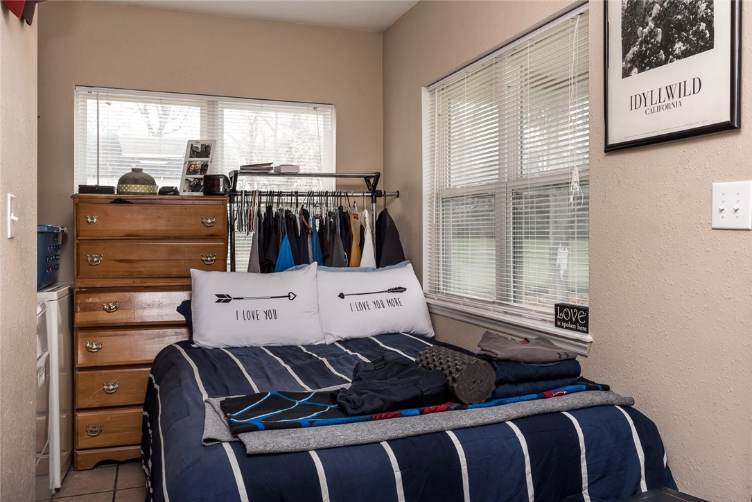 Oak View Add Rogers - Residential