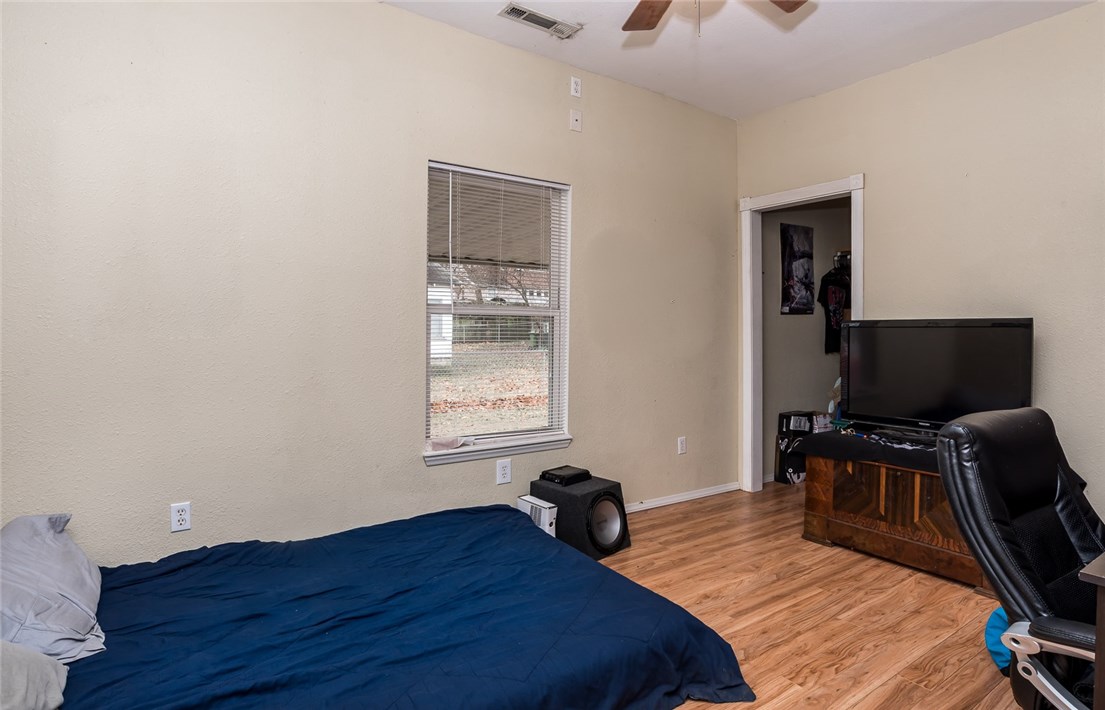 Oak View Add Rogers - Residential