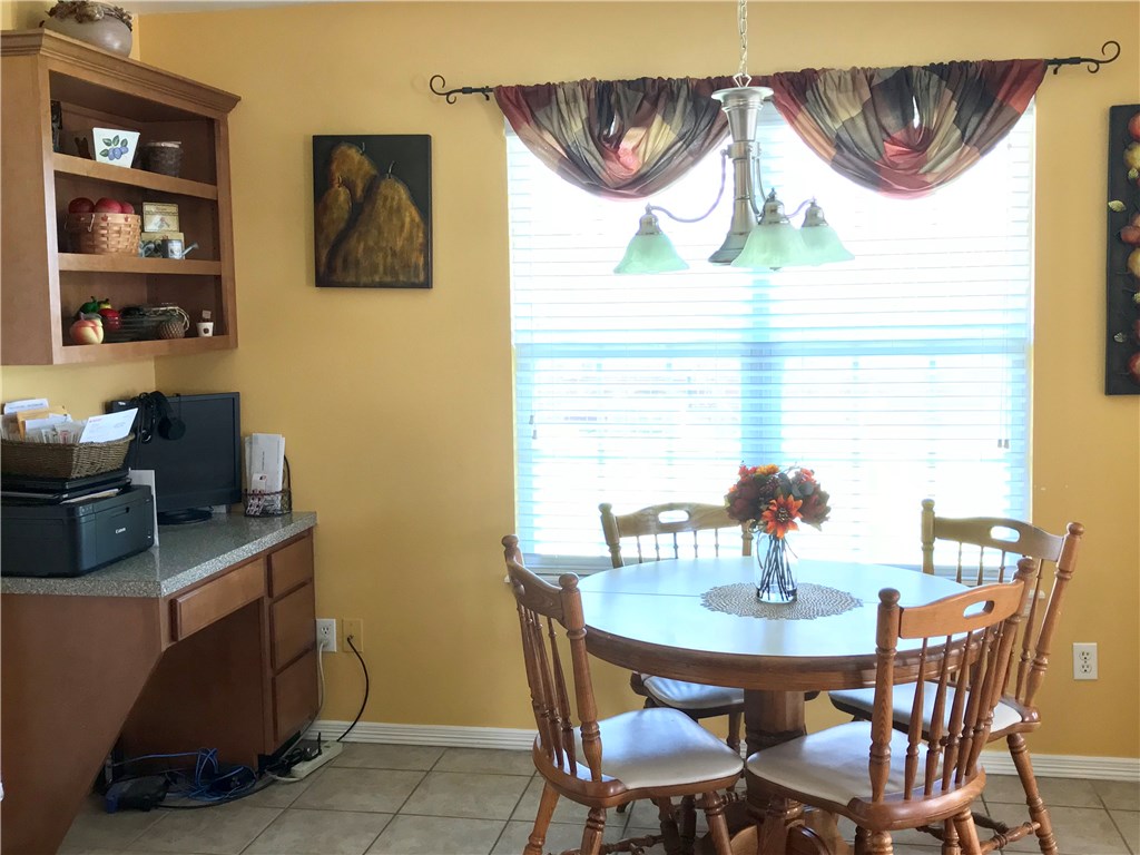 Standing Oaks Sub Blk III Pea Ridge - Residential