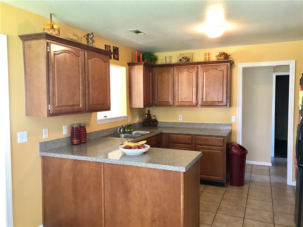 Standing Oaks Sub Blk III Pea Ridge - Residential