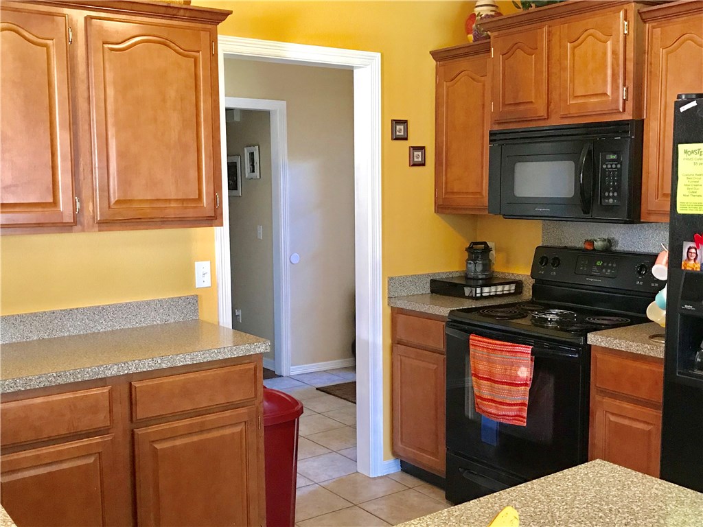 Standing Oaks Sub Blk III Pea Ridge - Residential