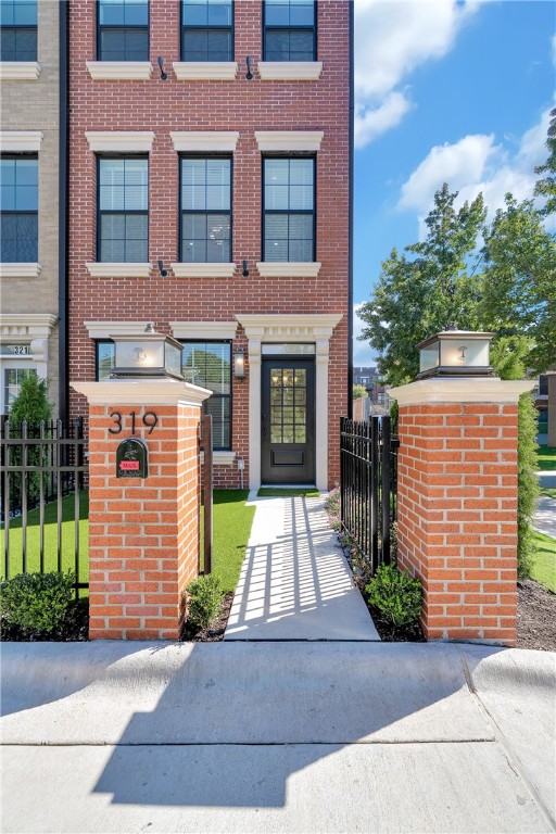 Oak One - Residential
