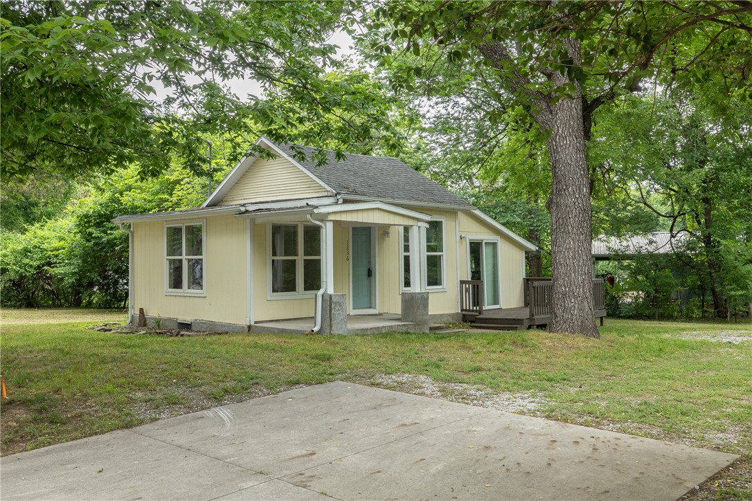Fayetteville Outlots - Land