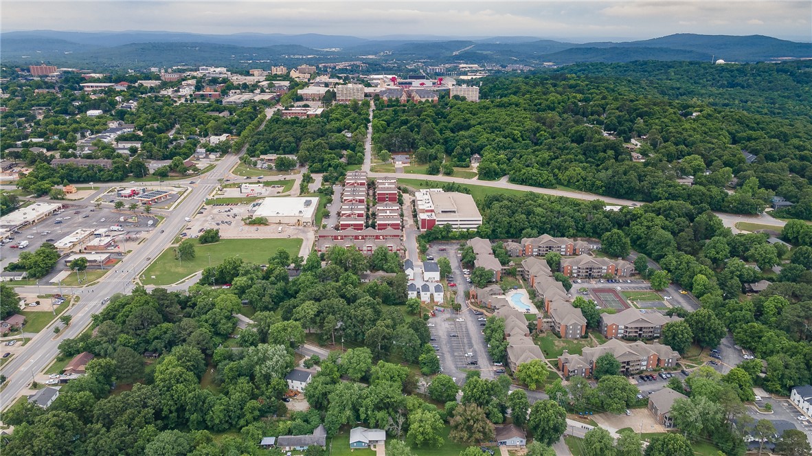 Fayetteville Outlots - Land