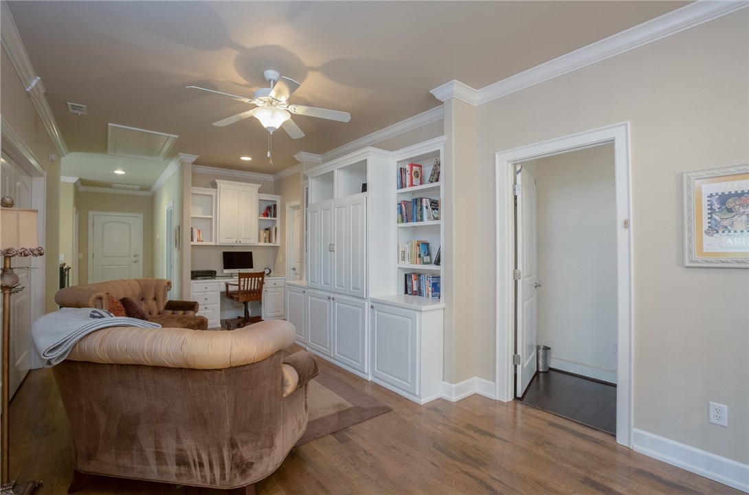 Cave Springs - Residential