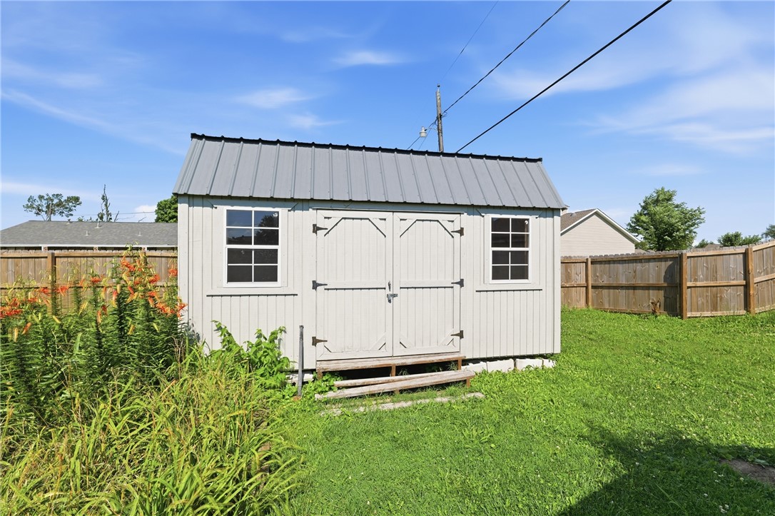 Fairchild Cannon Add Rogers - Residential