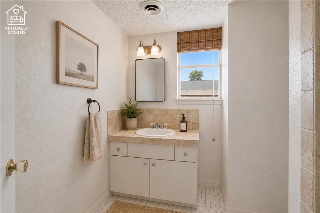 Fairchild Cannon Add Rogers - Residential