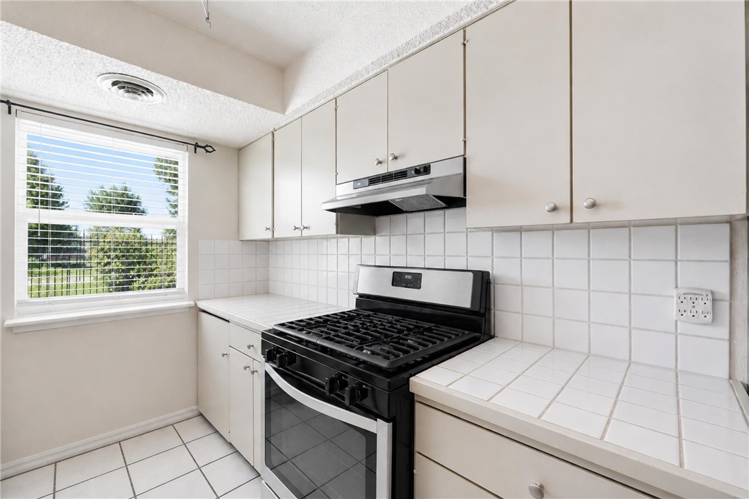 Fairchild Cannon Add Rogers - Residential