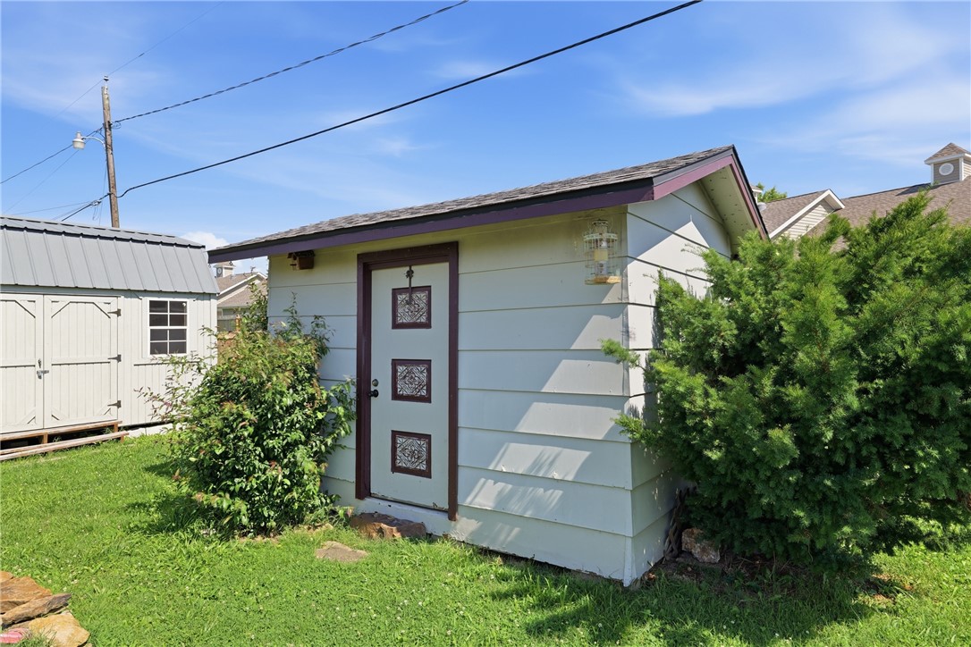 Fairchild Cannon Add Rogers - Residential