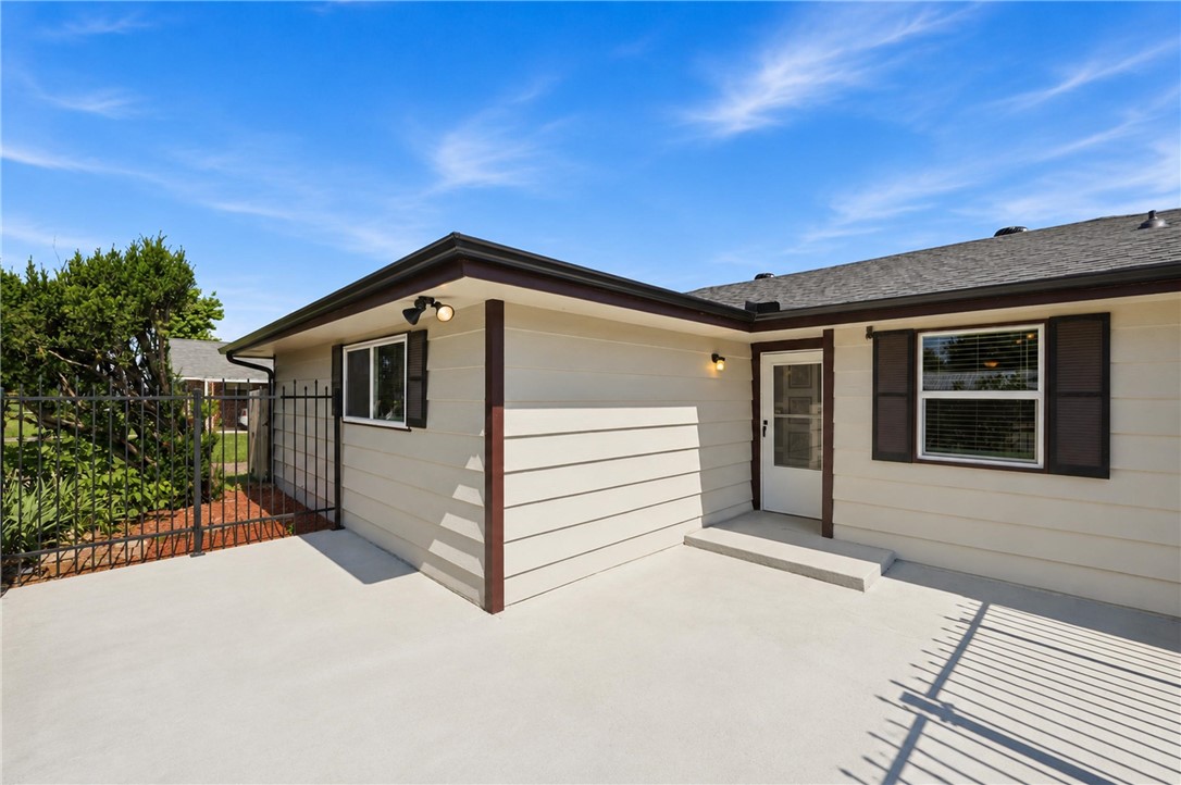 Fairchild Cannon Add Rogers - Residential
