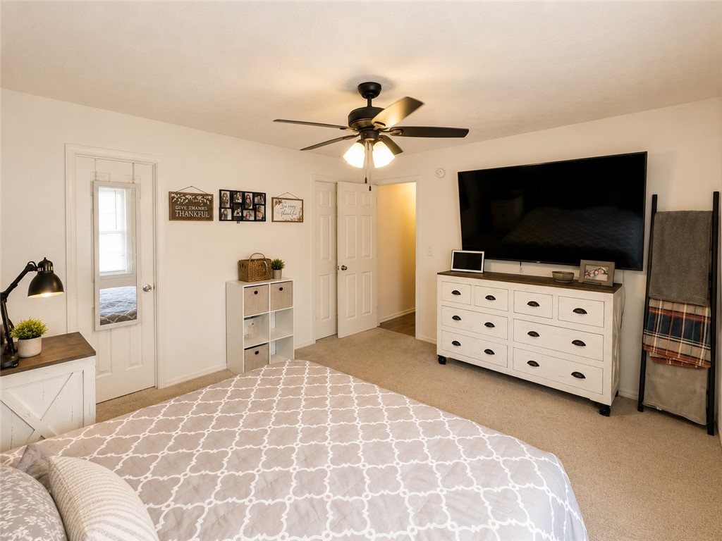 Wood Ridge Park - Residential