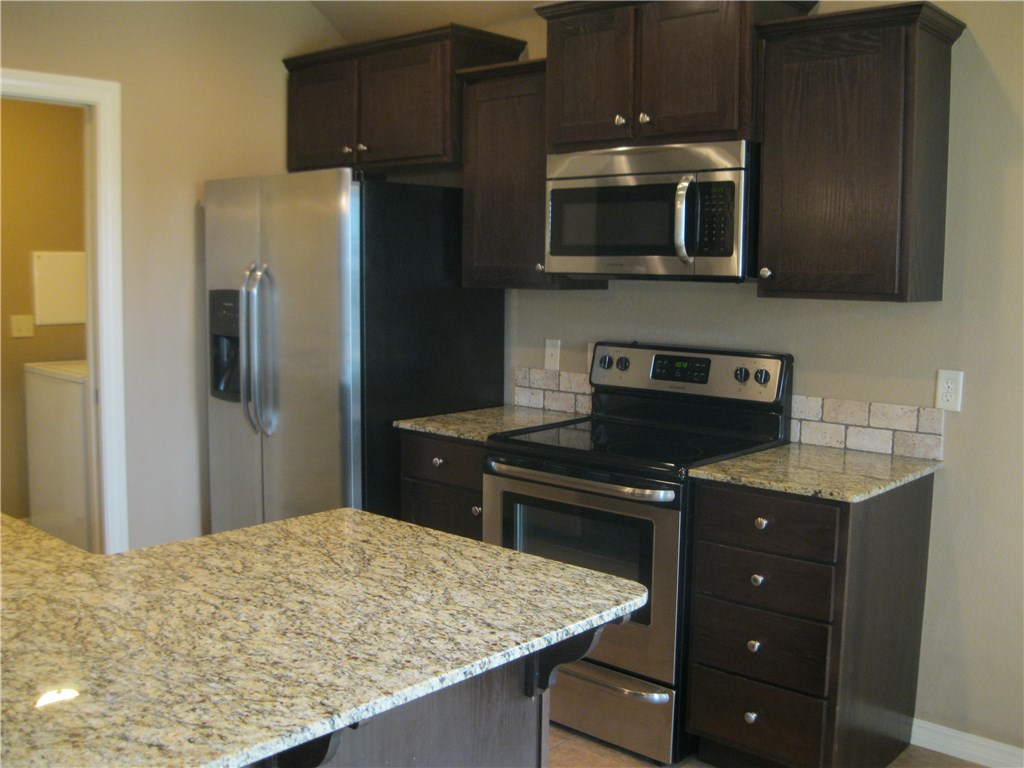 Garrett Road Sub Rogers - Residential Lease