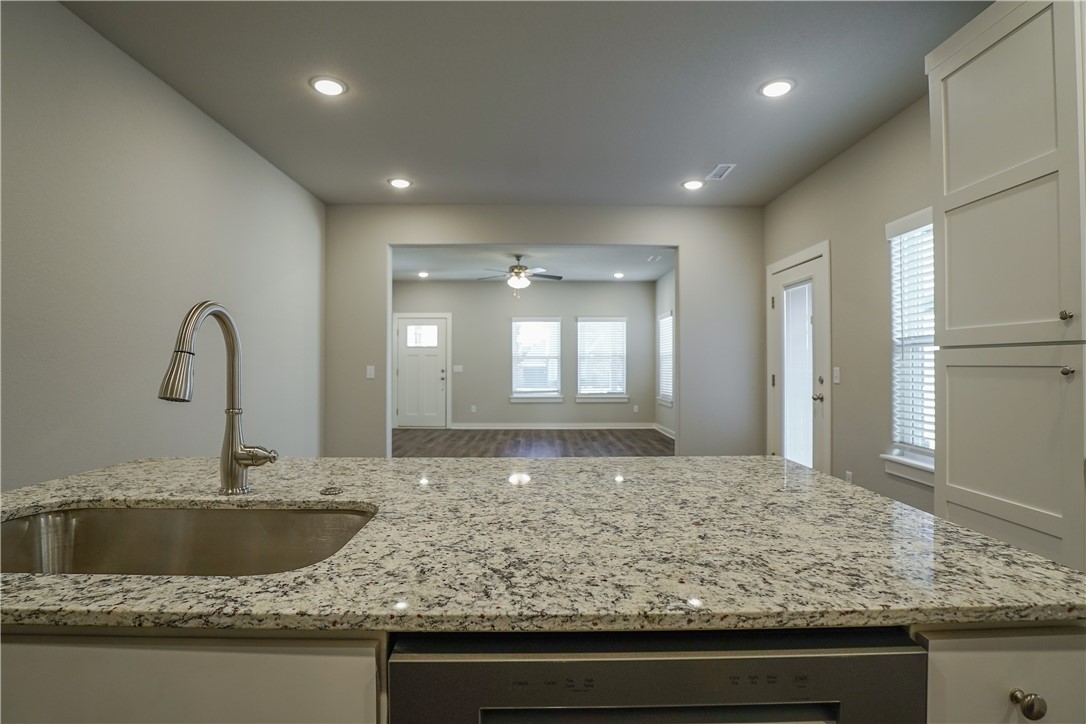 Forest Hills Cottages HPR - Residential Lease