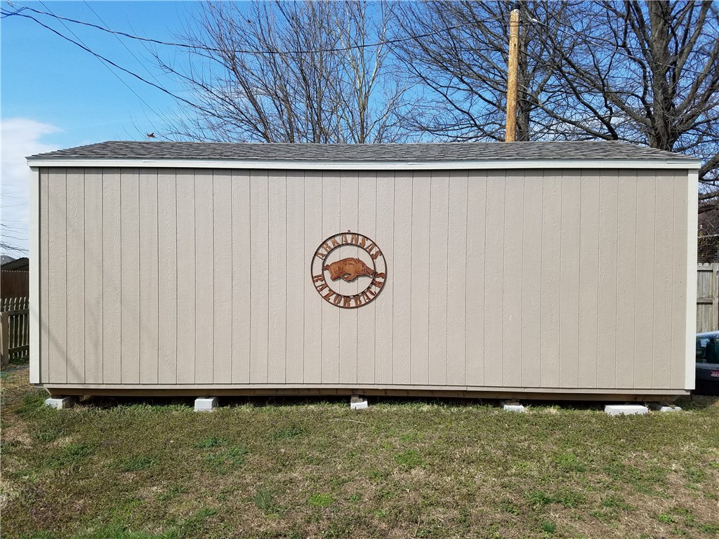 Round Prairie Estate Ph 1 Gentry - Residential