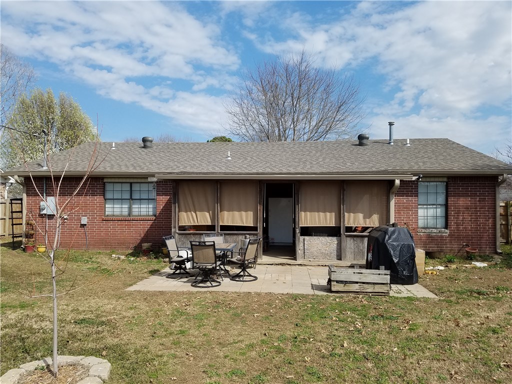 Round Prairie Estate Ph 1 Gentry - Residential