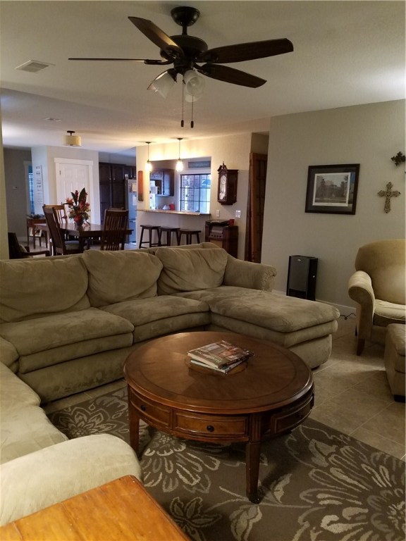 Round Prairie Estate Ph 1 Gentry - Residential