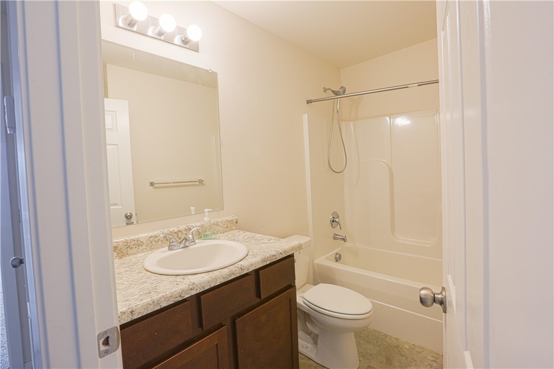 Lakewood Sub Ph Vi Lowell - Residential Lease