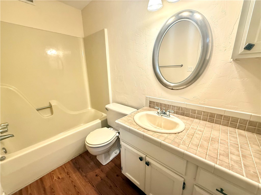 University Estates Ph Iii - Residential
