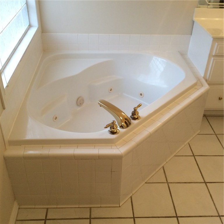 Sturbridge Sub Bentonville - Residential Lease