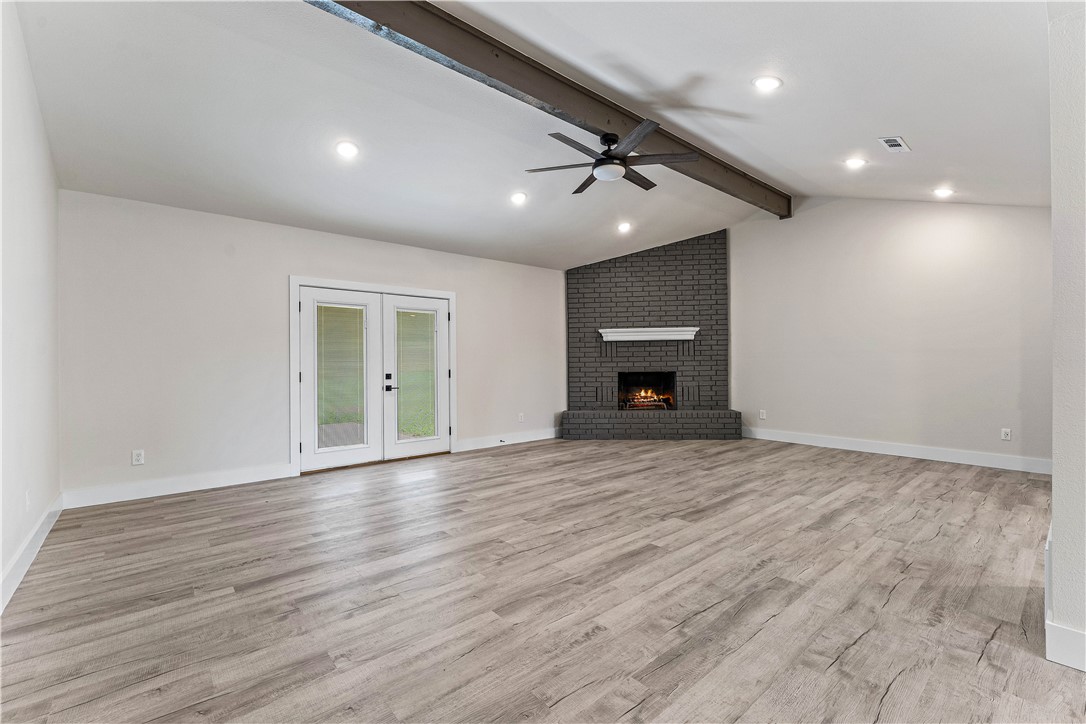 Turtle Creek Place Unit 2 Rogers - Residential