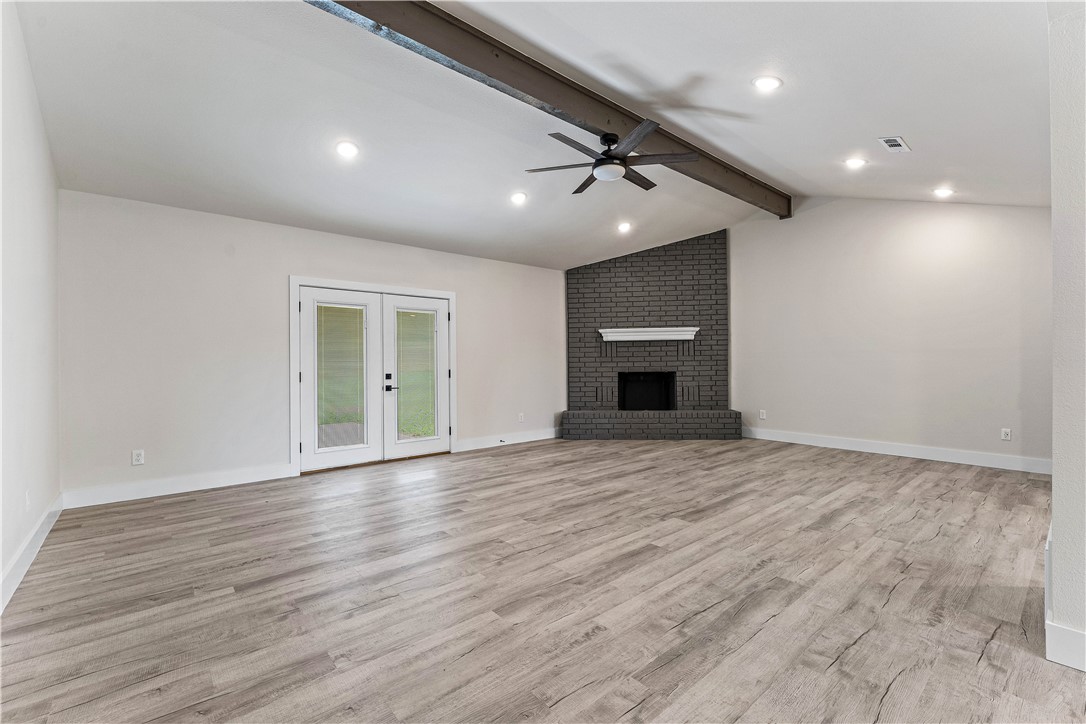 Turtle Creek Place Unit 2 Rogers - Residential