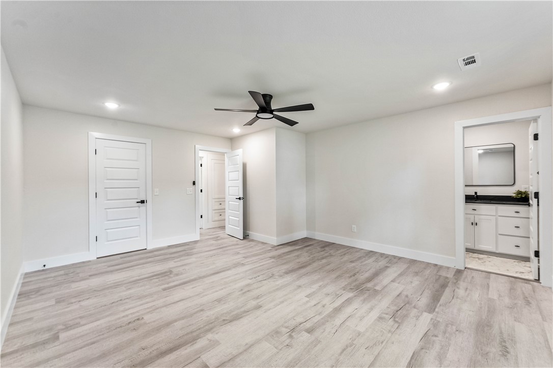Turtle Creek Place Unit 2 Rogers - Residential