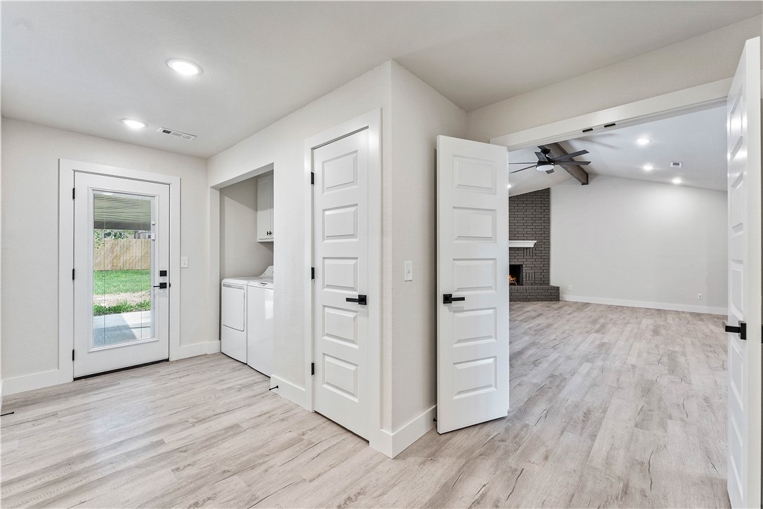 Turtle Creek Place Unit 2 Rogers - Residential