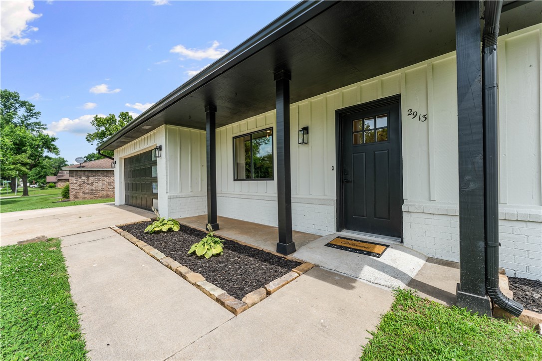 Turtle Creek Place Unit 2 Rogers - Residential
