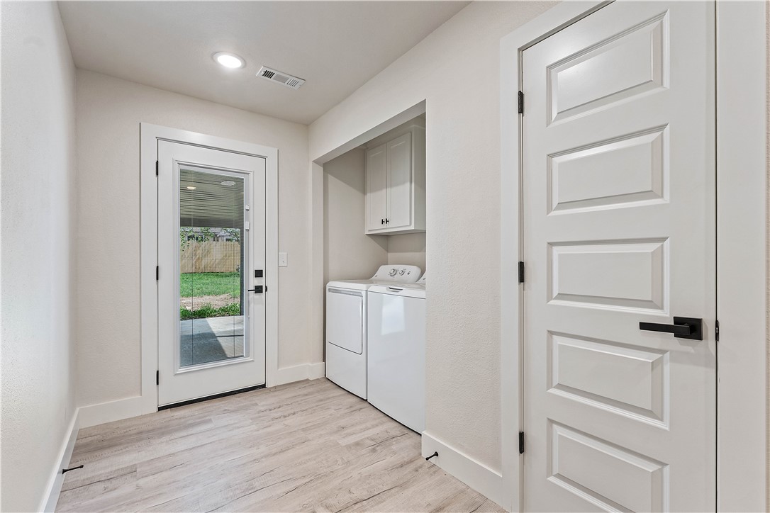 Turtle Creek Place Unit 2 Rogers - Residential