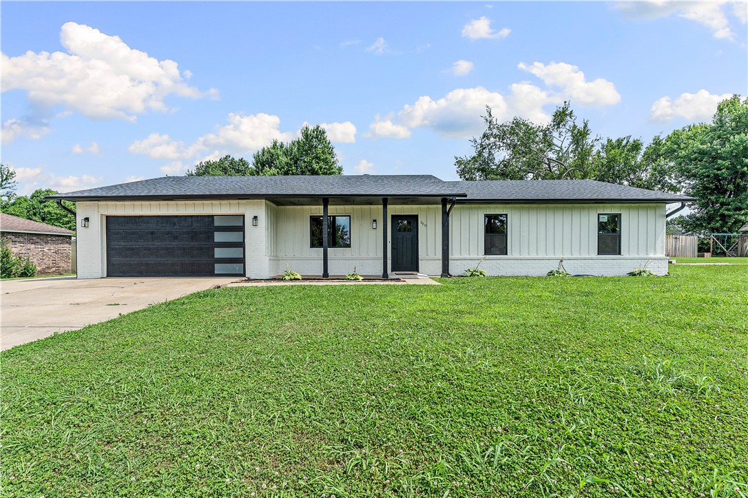 Turtle Creek Place Unit 2 Rogers - Residential