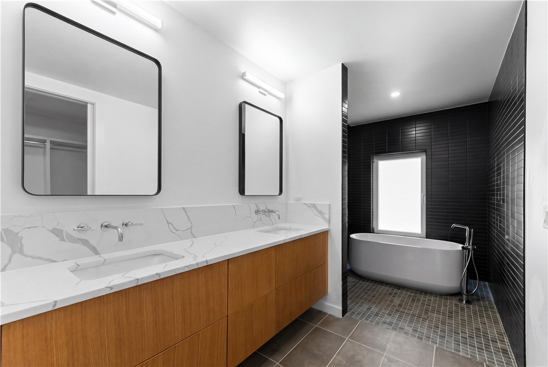 LIGHTBOX AT MARKET-BENTONVILLE - Residential