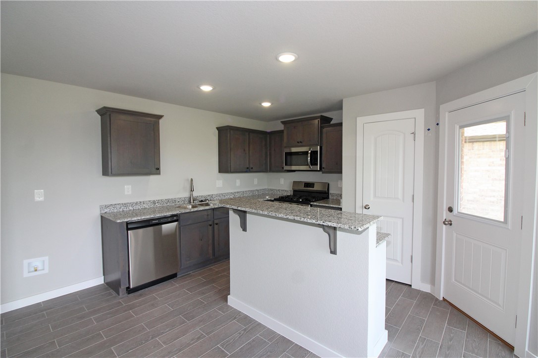 Kimmel Ridge Sub Centerton - Residential Lease