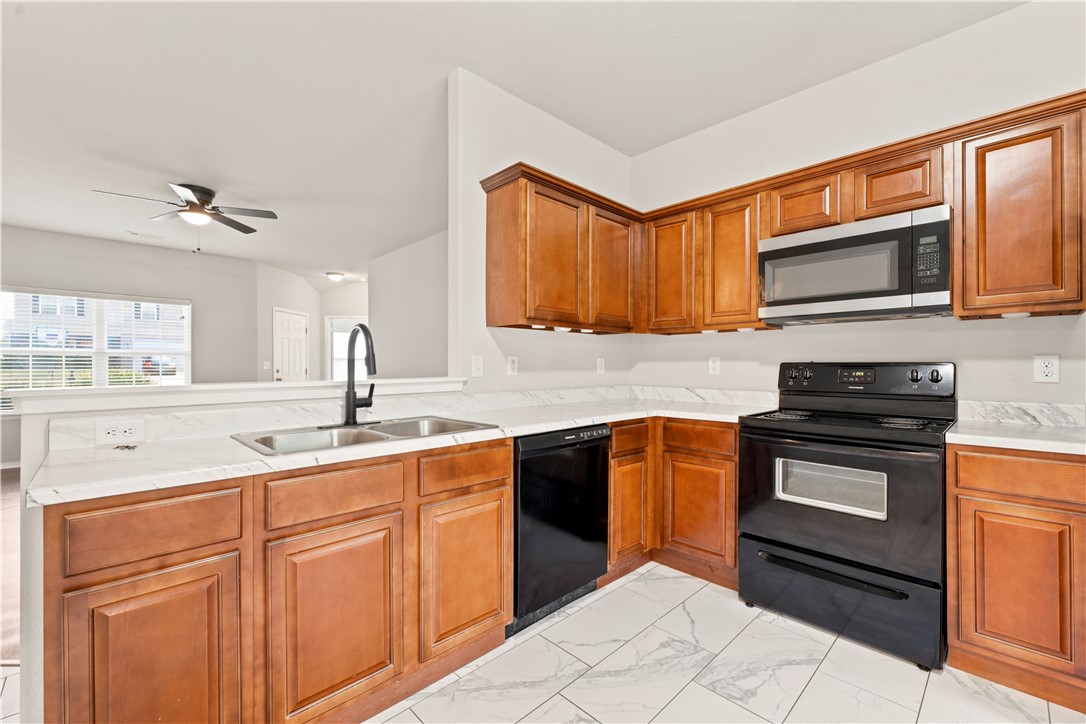 Kerelaw Castle Bentonville - Residential Lease
