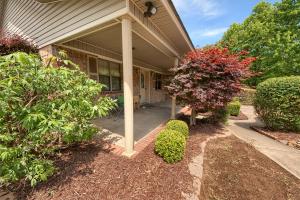 Cagle Rock Village - Residential