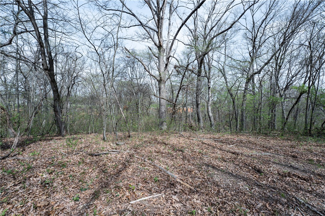 S-T-R: 16-20-28 - Land