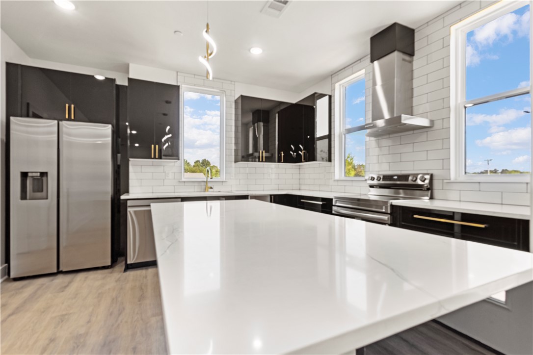 TAYLOR SUB-ROGERS - Residential