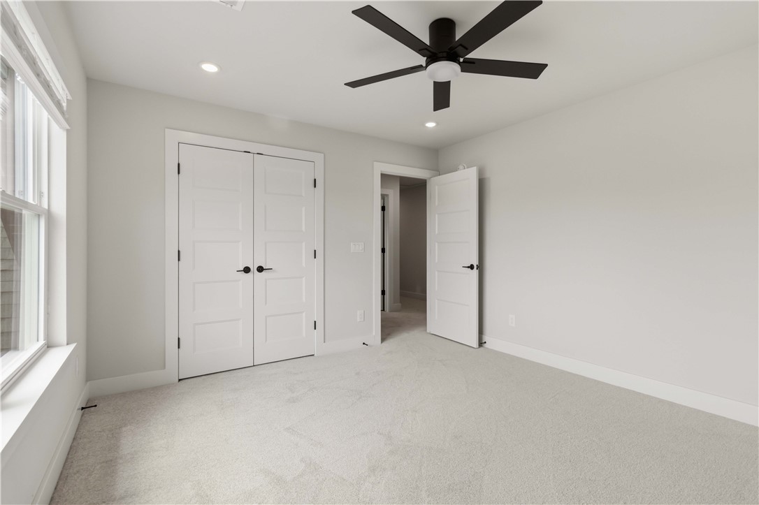 Paradise Park - Residential Lease