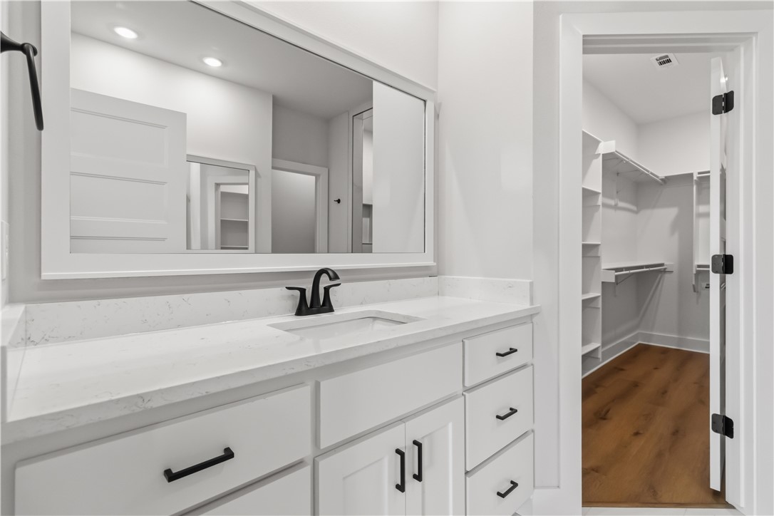 Paradise Park - Residential Lease