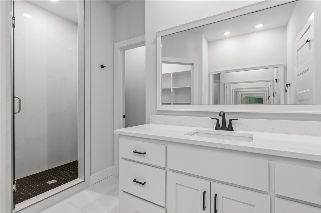 Paradise Park - Residential Lease