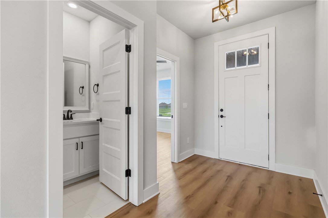 Paradise Park - Residential Lease