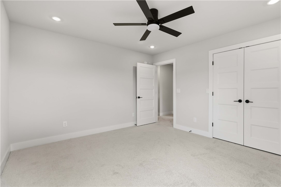 Paradise Park - Residential Lease