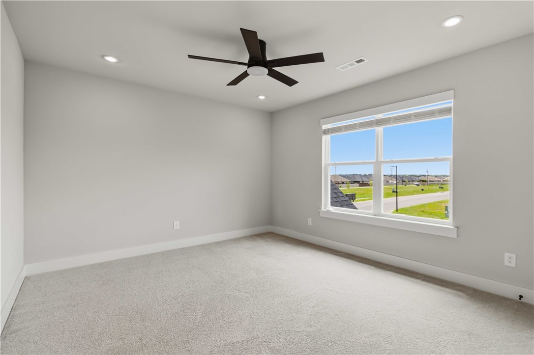 Paradise Park - Residential Lease